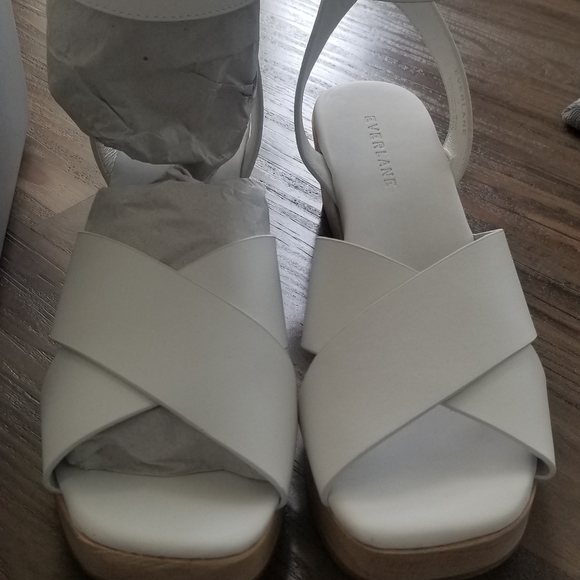 Everlane White Clog Sandals - Picture 4 of 7
